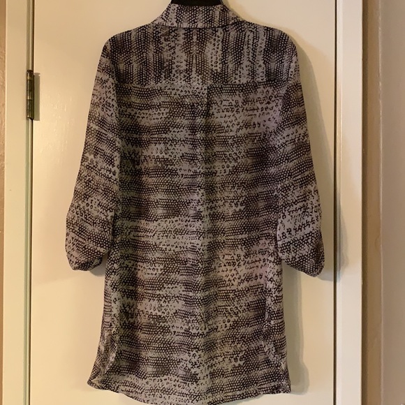Snake Print 3qt Sleeve Button Up Tunic - Picture 3 of 3